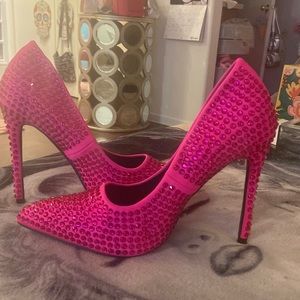 Barbie look pink heels NWOT 7-71/2